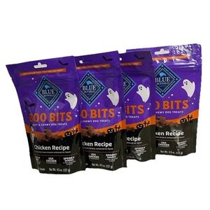 Blue Buffalo Boo Bits Soft & Chewy Dog Treats Chicken Recipe 4.5-Oz FOUR Bags